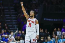 英雄联盟总决赛门票-包含里昂球员送出漂亮助攻，助队友破门得分的词条