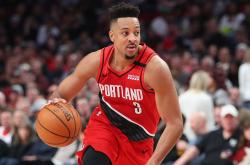 英雄联盟总决赛赛程-爵士绝杀篮网，麦科勒姆扛起全队