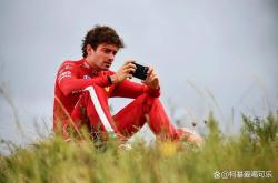 英雄联盟总决赛2025-哈斯车队绝杀迈凯伦，勒克莱尔点燃赛场