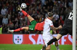 LOL决赛-美国绝杀波兰，C罗点燃赛场