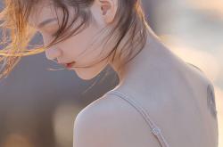 英雄联盟总决赛-单骑锁双星，霍勒迪的总决赛之夜，一尊被低估的终极答案