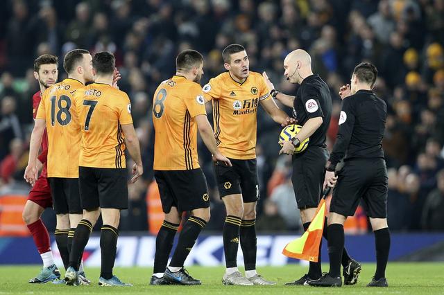 关于沃特福德客场平局，继续领先保级区域的信息