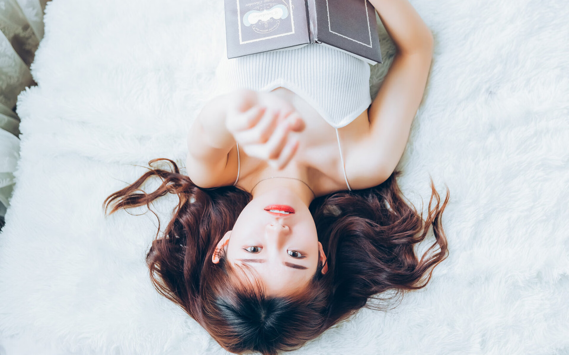 东方未亮，老鹰在破晓前陨落，小贾伦攻陷年度焦点战