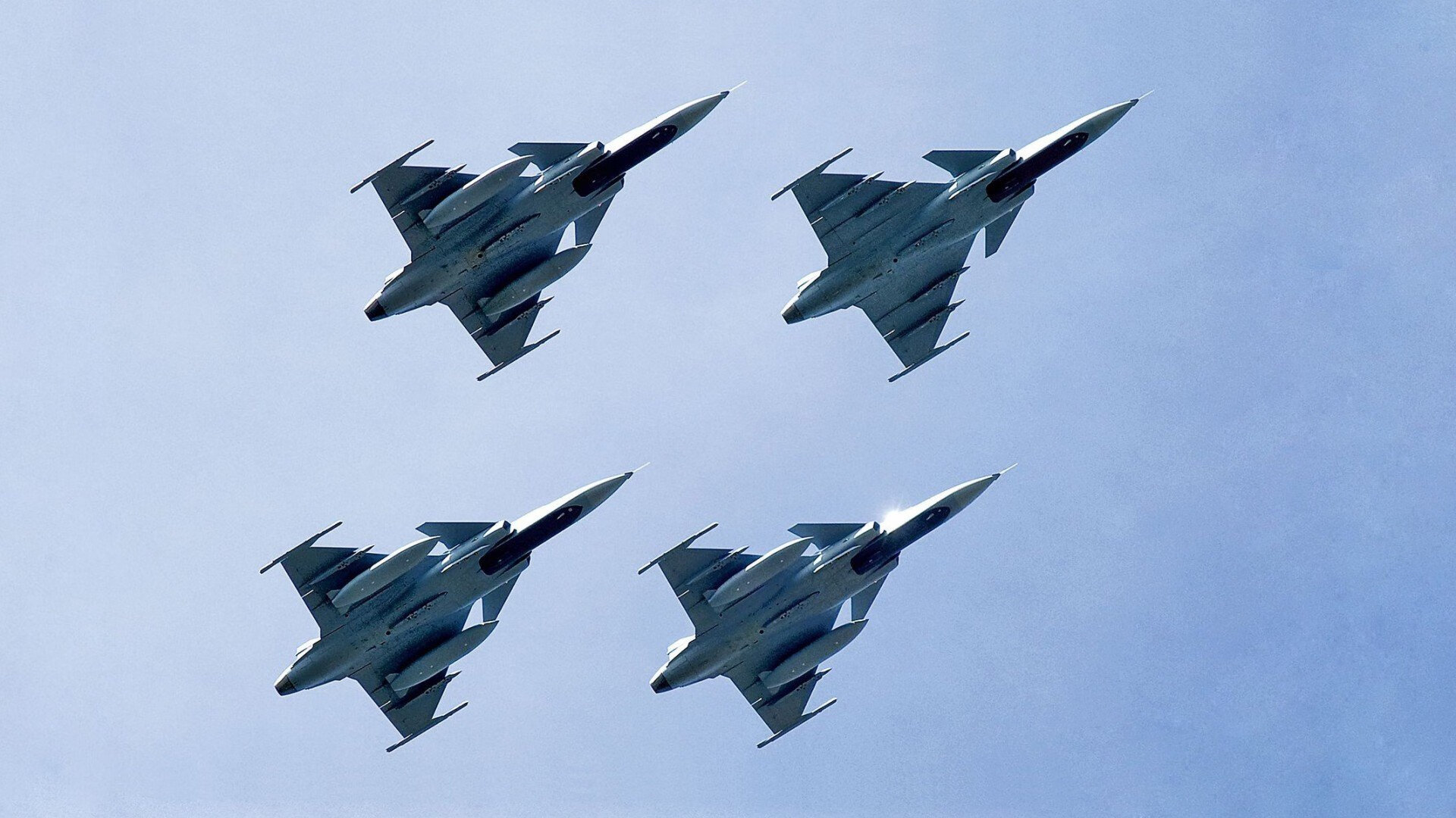 巅峰对决，辽宁男篮绝境逆转湖人，恩比德致命一击点燃沈城