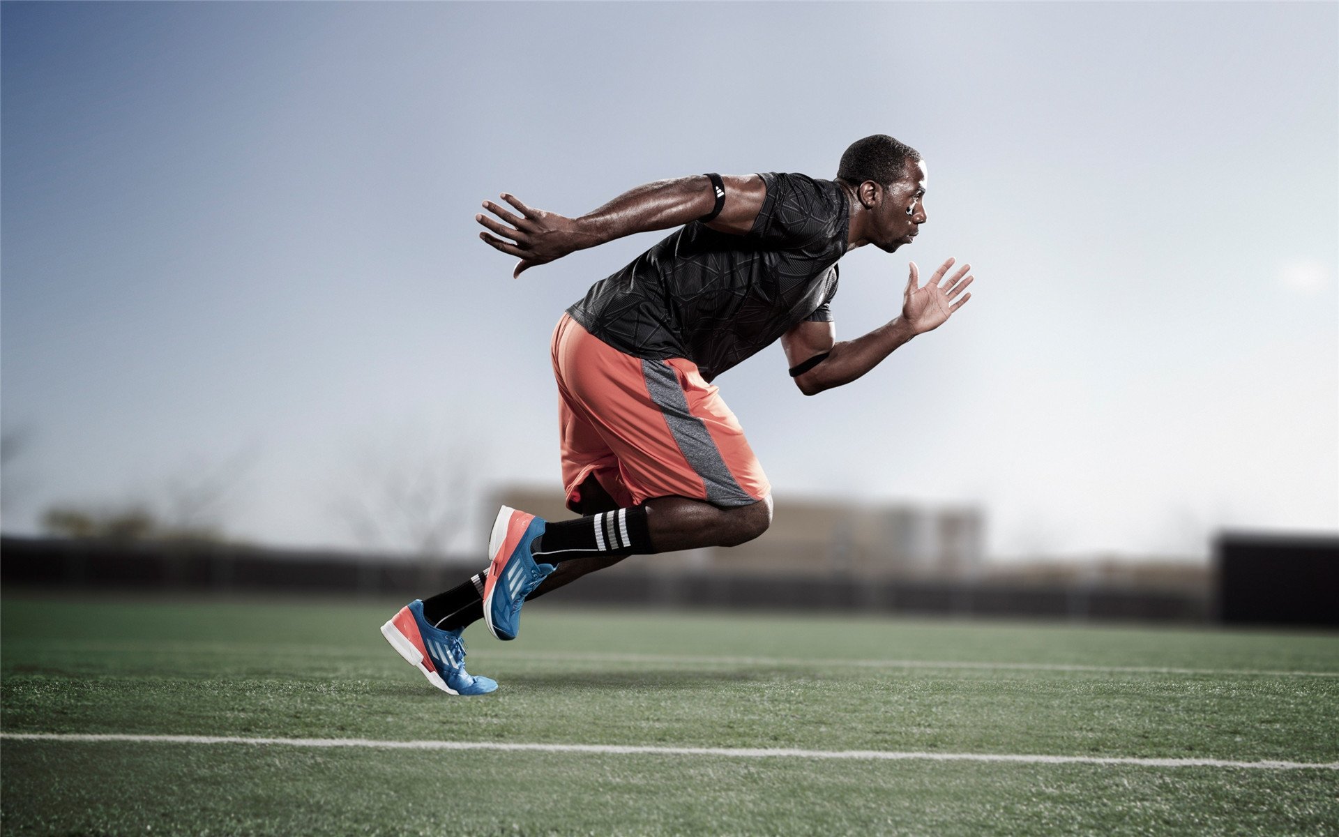 天才爆发与凡人神话，当卡马文加与芬兰同日改写命运