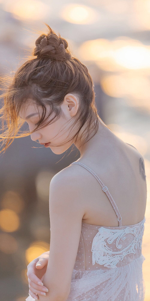 统治力的两种形态，从萨拉赫欧冠个人秀到加拿大足球的集体突围